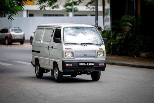 Suzuki Blind Van 580kg được ví như “con cá mập” của ngành vận tải