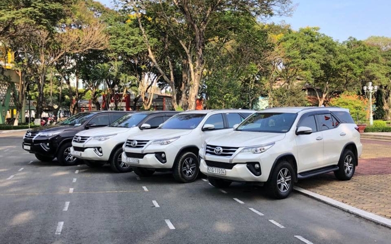 cho thuê xe tự lái