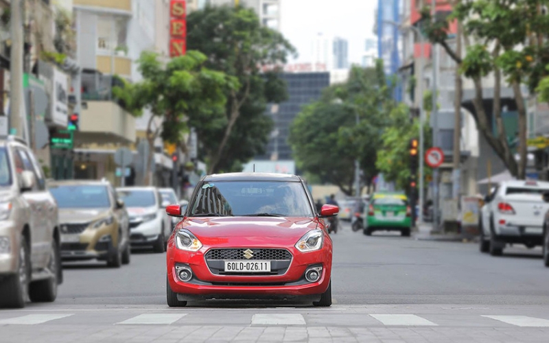 doanh số suzuki swift lao dốc