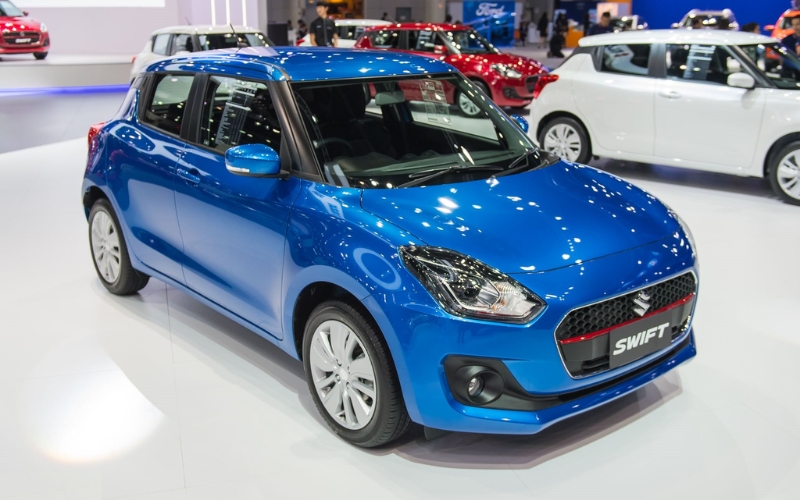 giá bán suzuki swift cao
