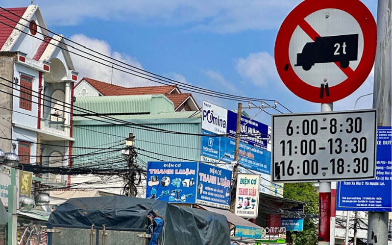 luật cấm xe tải mới nhất
