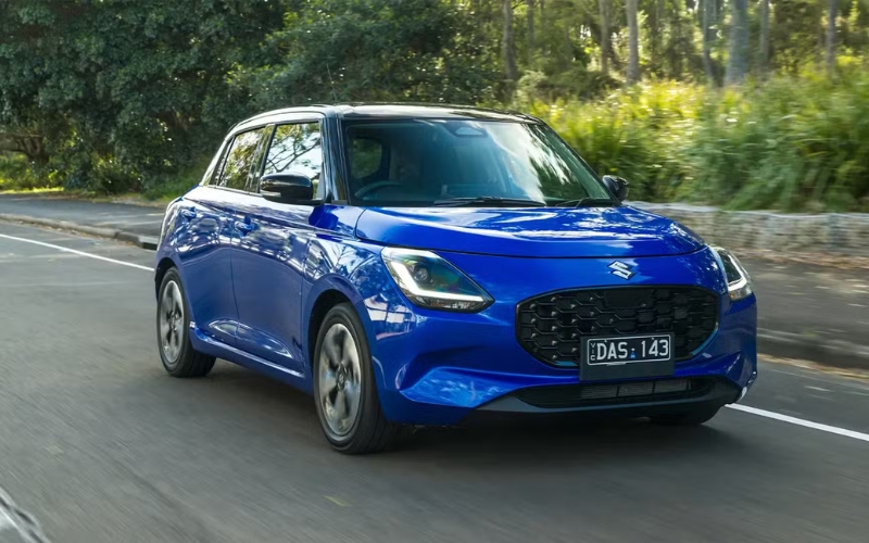 tiện nghi suzuki swift hybrid