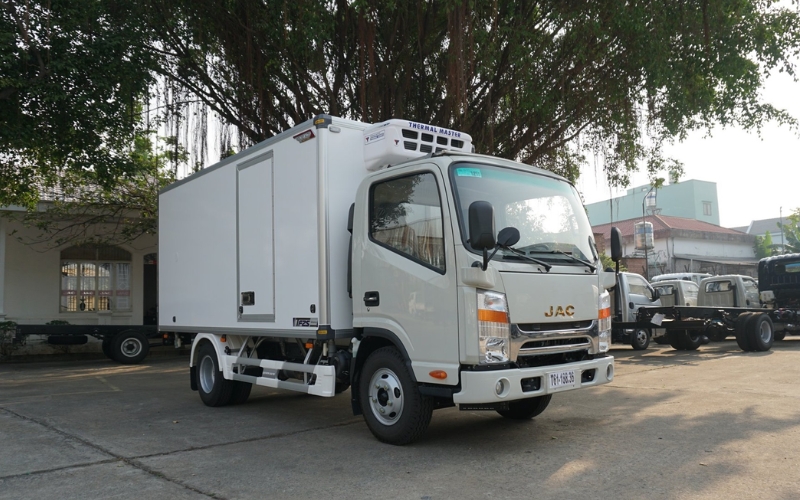 xe tải đông lạnh