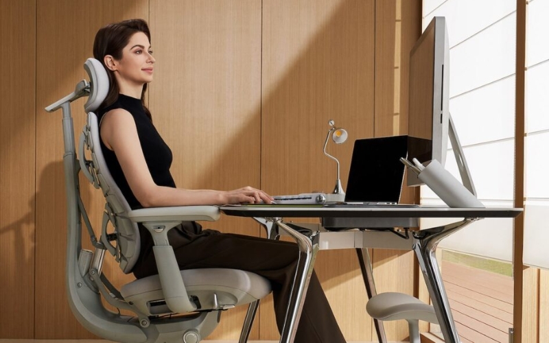 Tư thế mắt khi ngồi ghế văn phòng